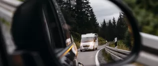 Häufig gestellte Fragen über Wohnmobile kaufen und mieten