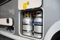 Gasflaschen im Wohnmobil. Gasprüfung bei uns möglich. 